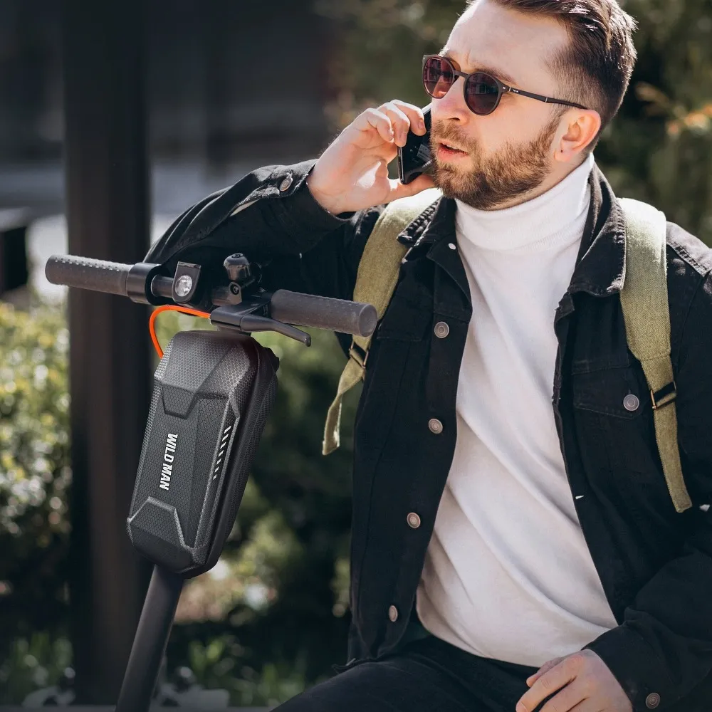Halter / Tasche passend für Roller wasserdicht 2L WILDMAN