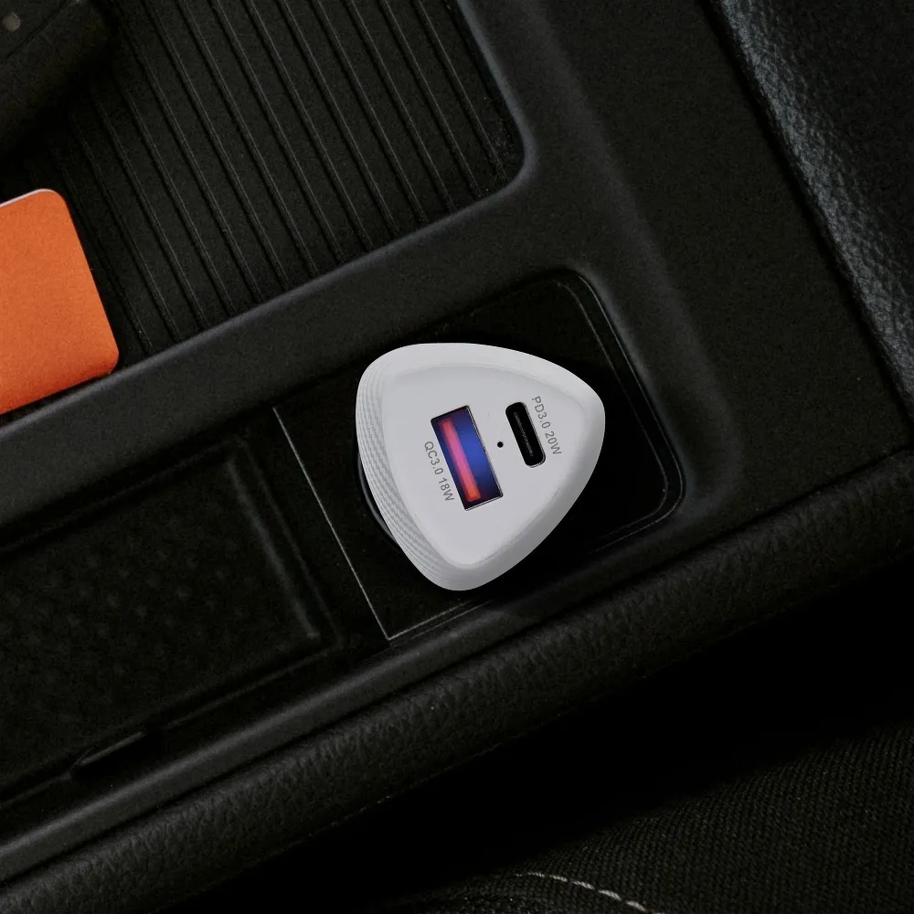 KFZ - Ladegerät FORCELL CARBON Typ C 3.0 PD20W + USB QC3.0 18W 5A CC50-1A1C weiss (Total 38W)