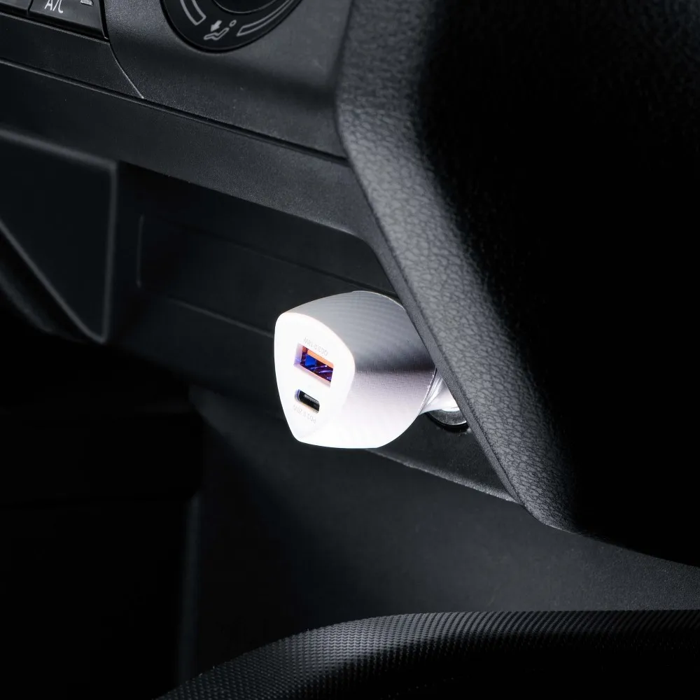 KFZ - Ladegerät FORCELL CARBON Typ C 3.0 PD20W + USB QC3.0 18W 5A CC50-1A1C weiss (Total 38W)