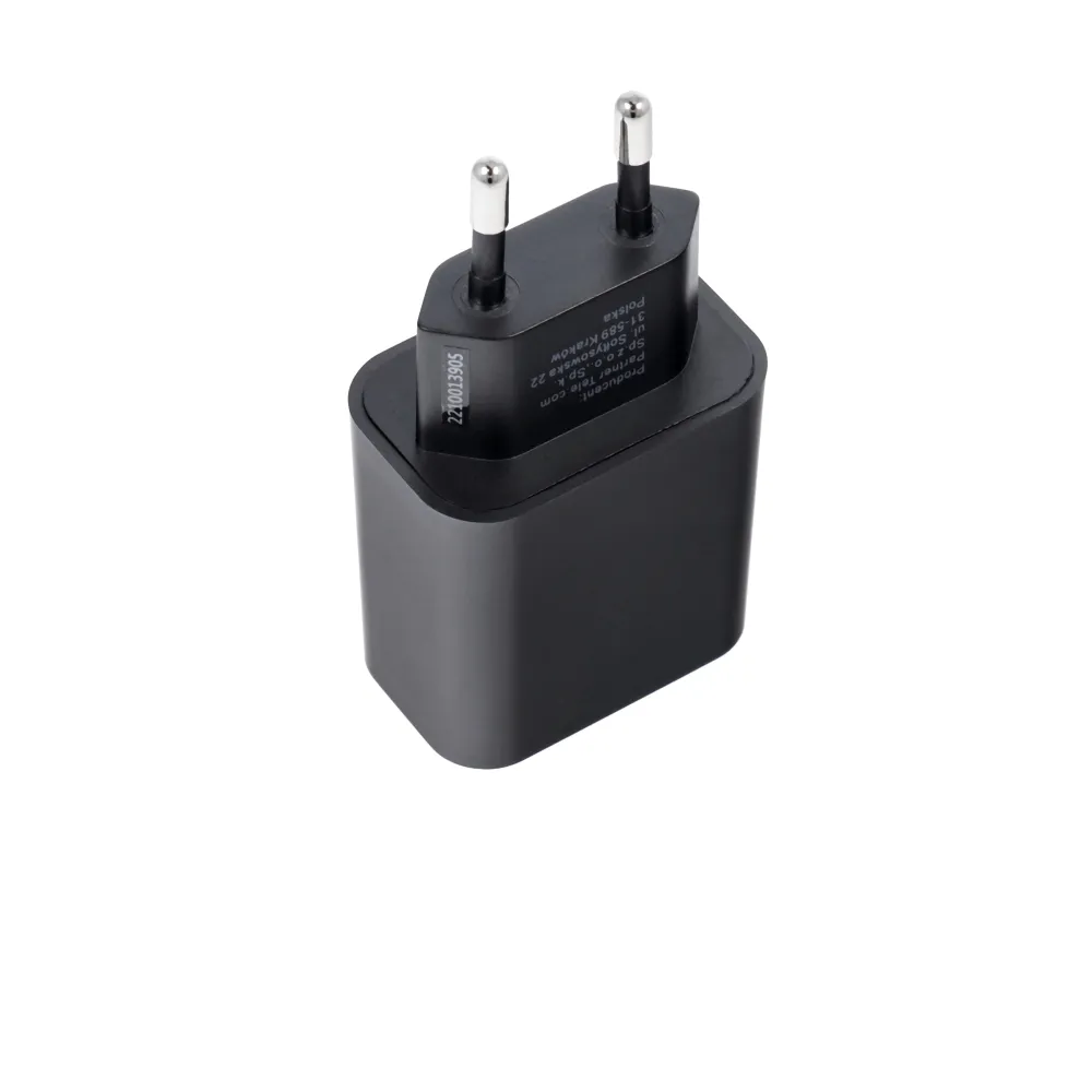 NETZ - Ladegerät Blue Star mit USB Typ C - 3A 25W Anschluss mit PD und Quick Charge 4.0 Ladefunktion