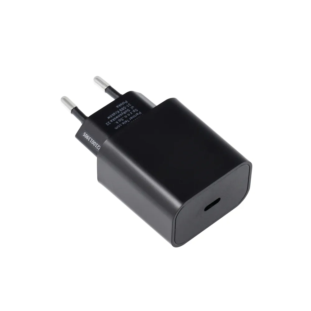 NETZ - Ladegerät Blue Star mit USB Typ C - 3A 25W Anschluss mit PD und Quick Charge 4.0 Ladefunktion