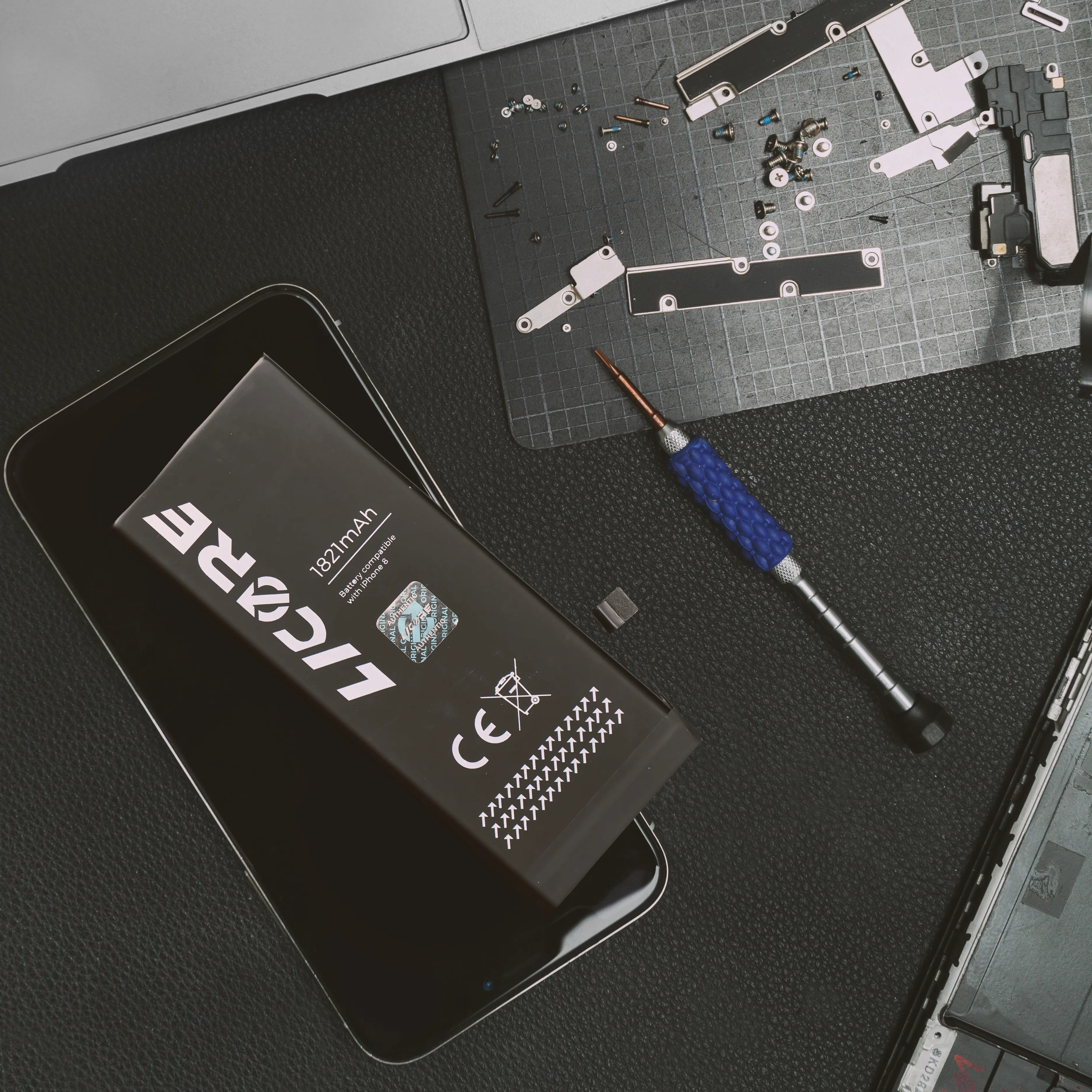 AKKU passend für Iphone 14 PRO 3200 mAh LICORE